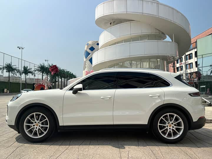 Zdjęcie 7 - Porsche Cayenne