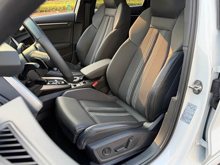 Фото 7 - Audi A3