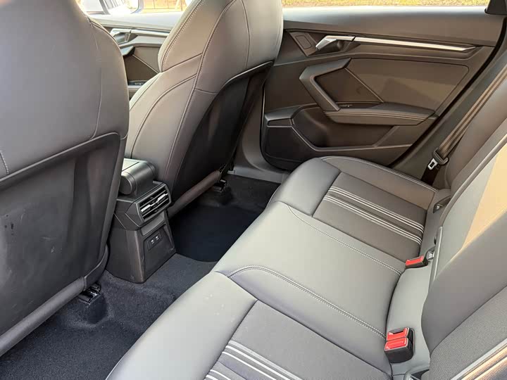 Фото 8 - Audi A3