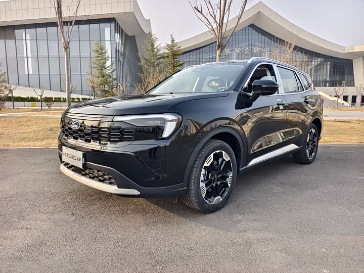 Фото 1 - Ford Equator Sport