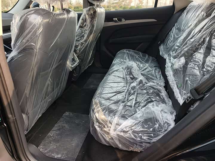 Фото 8 - Ford Equator Sport