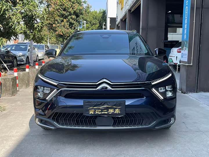 Photo 2 - Citroen C5 X