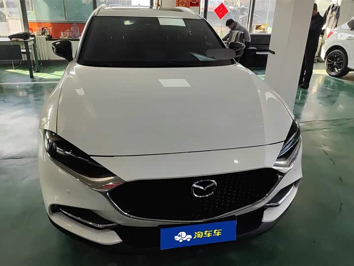 Photo 2 - Mazda CX-4