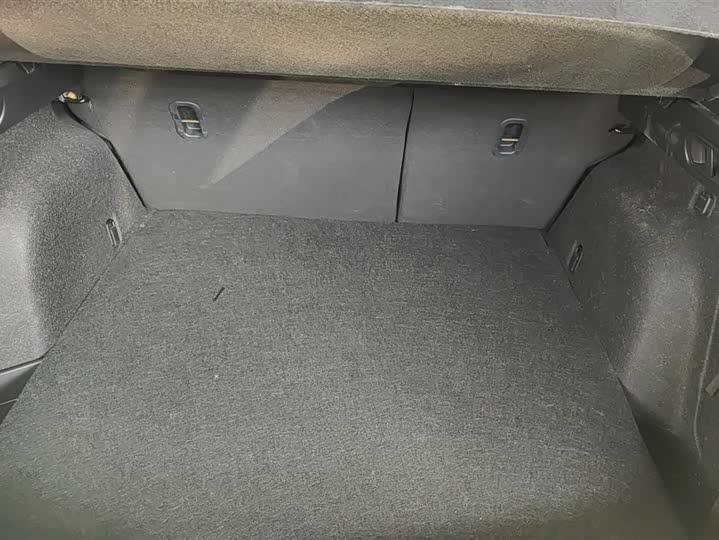 Photo 4 - Mazda CX-4