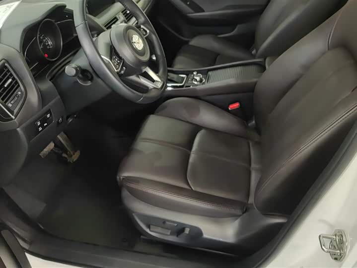 Photo 9 - Mazda CX-4