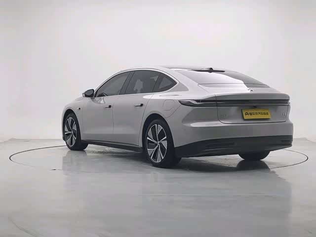 Фото 9 - Nio ET7