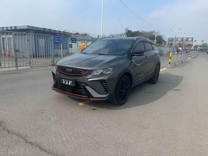 Фото 1 - Geely Coolray