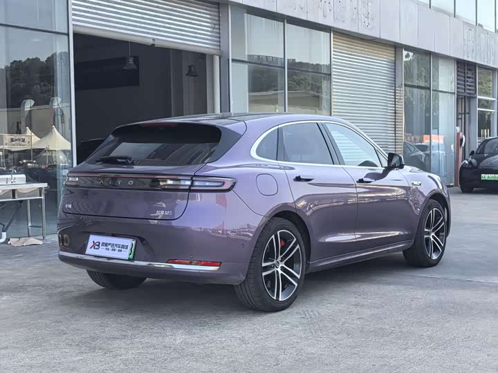 Фото 7 - Aito M5