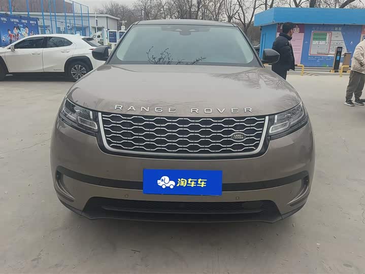 Photo 2 - Land Rover Range Rover Velar