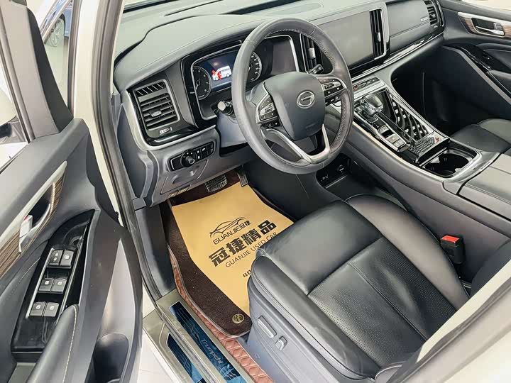 Фото 4 - GAC Trumpchi M8
