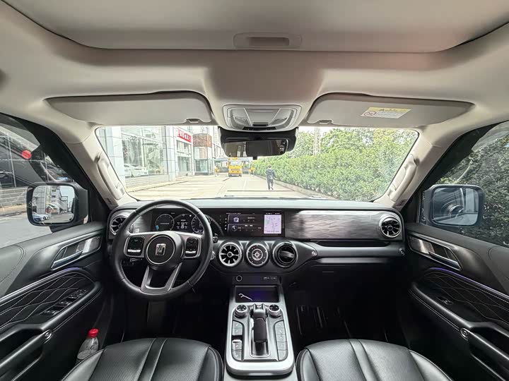 Фото 5 - Tank 300