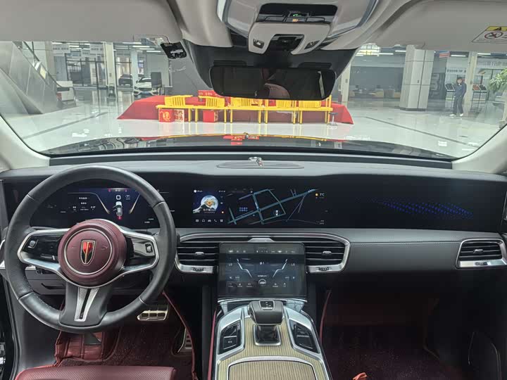 Фото 9 - Hongqi E-HS9