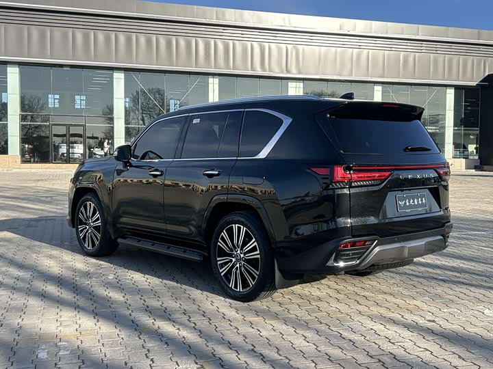 Фото 5 - Lexus LX
