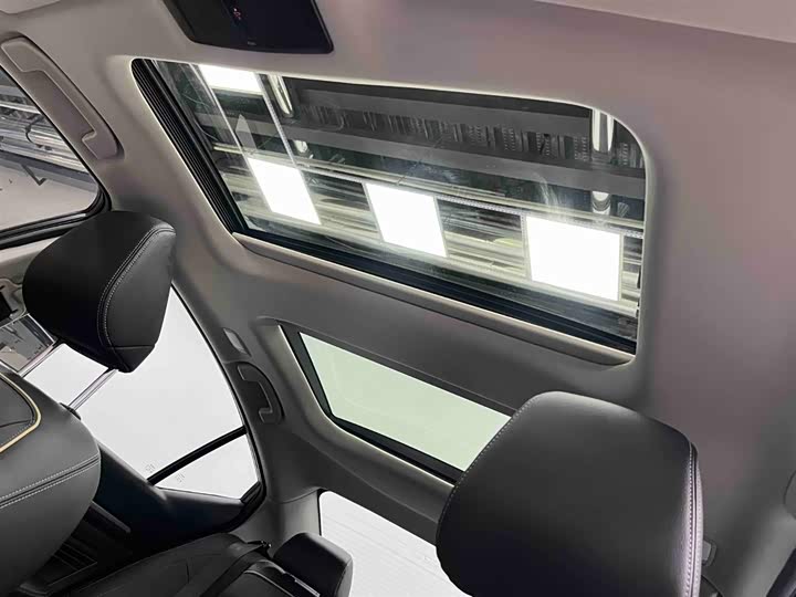 Фото 9 - Nissan Teana