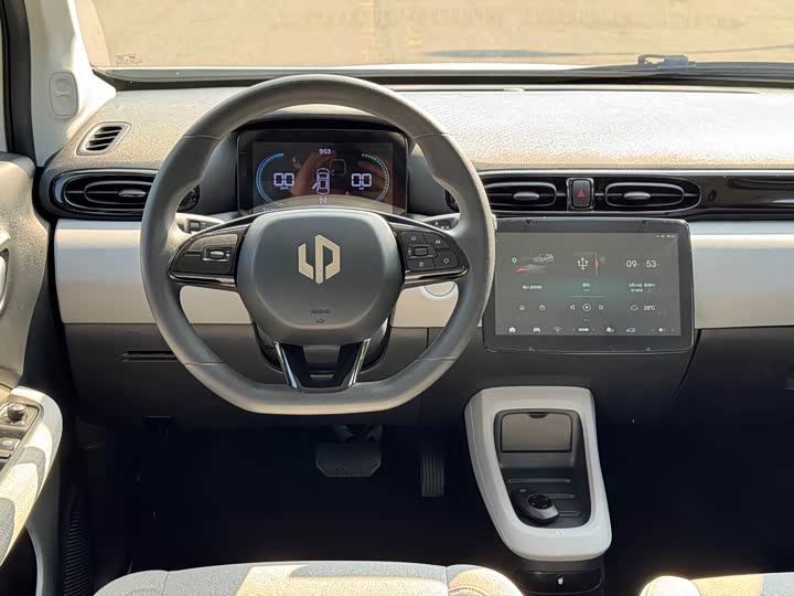 Фото 4 - Leapmotor T03