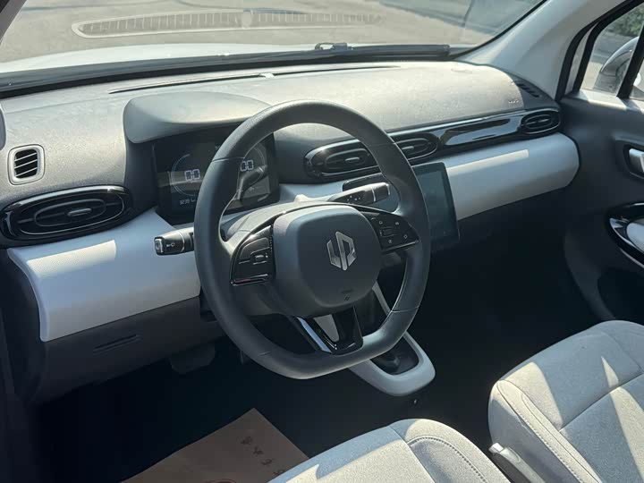 Фото 6 - Leapmotor T03