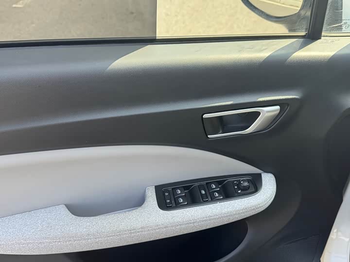 Фото 8 - Leapmotor T03