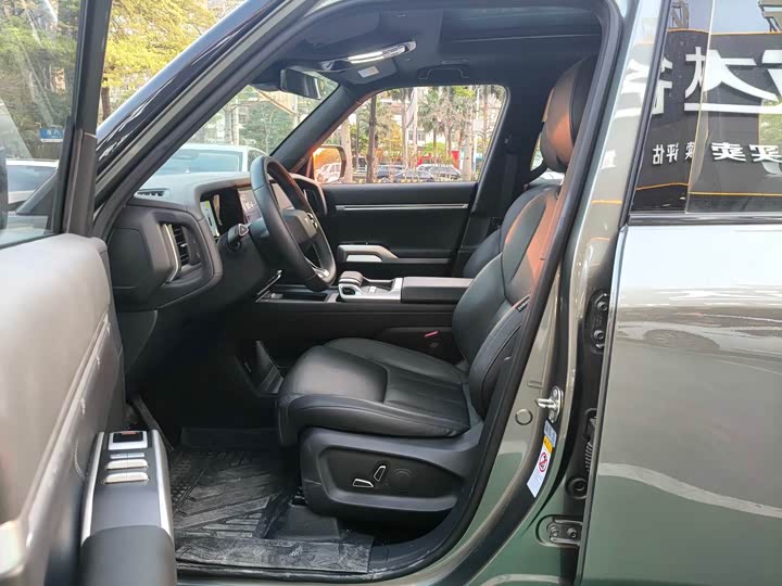 Фото 8 - Changan Deepal G318