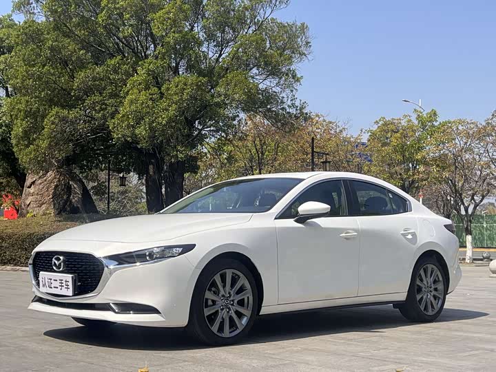 Фото 1 - Mazda 3 (Axela)