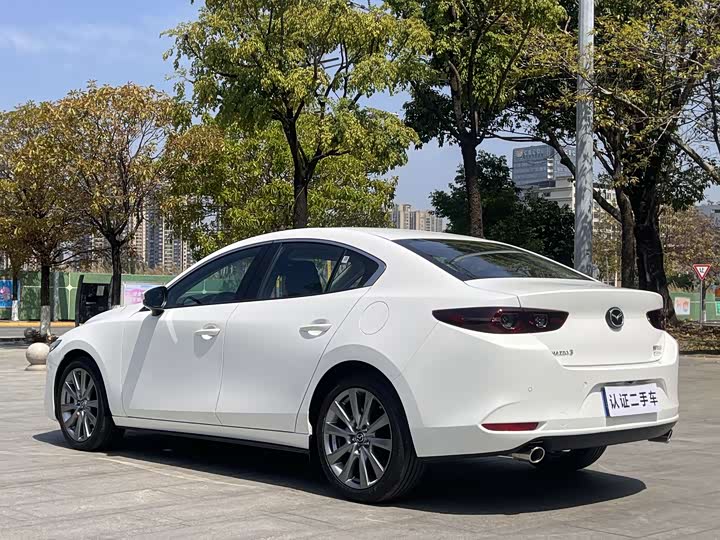 Фото 9 - Mazda 3 (Axela)