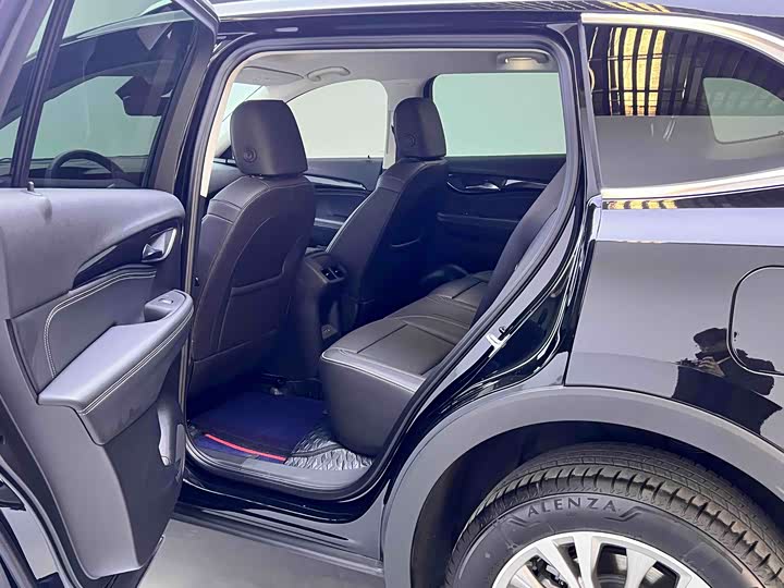 Фото 8 - Buick Envision Plus