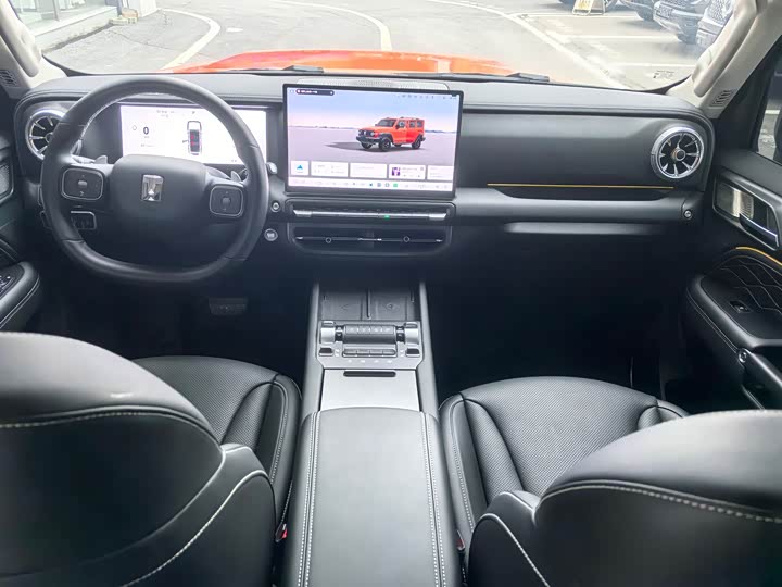 Фото 5 - Tank 300