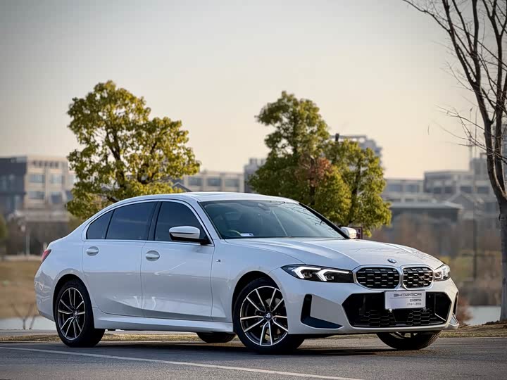 Фото 3 - BMW 3 Series
