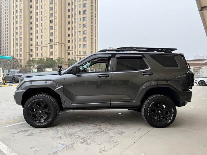 Photo 5 - Tank 400 Hybrid