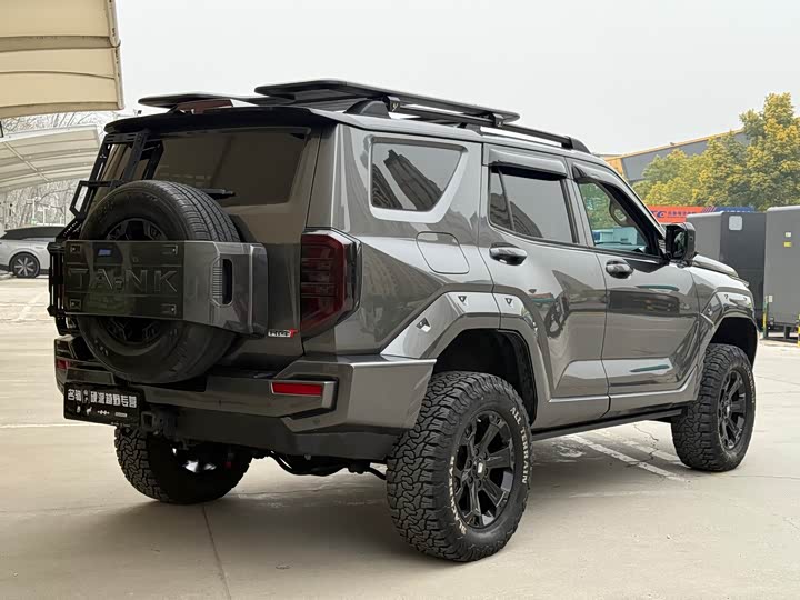 Photo 8 - Tank 400 Hybrid