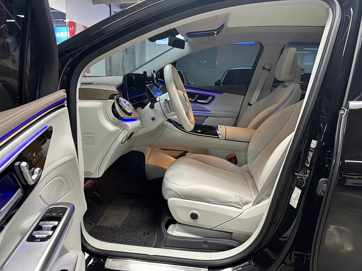 Фото 4 - Mercedes-Benz EQE