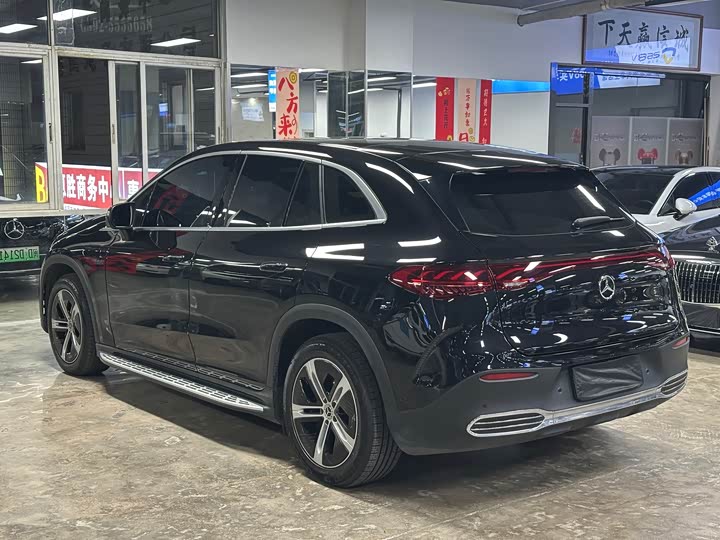 Фото 7 - Mercedes-Benz EQE