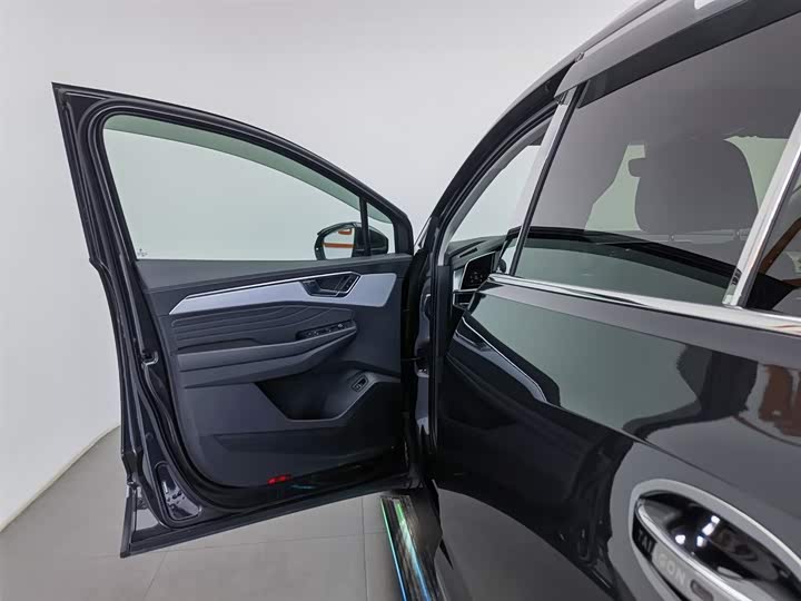 Фото 8 - Volkswagen Talagon