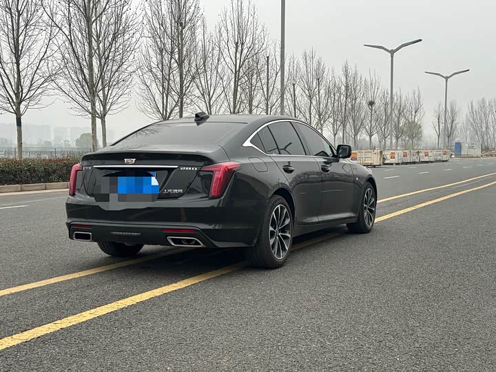 Фото 9 - Cadillac CT5