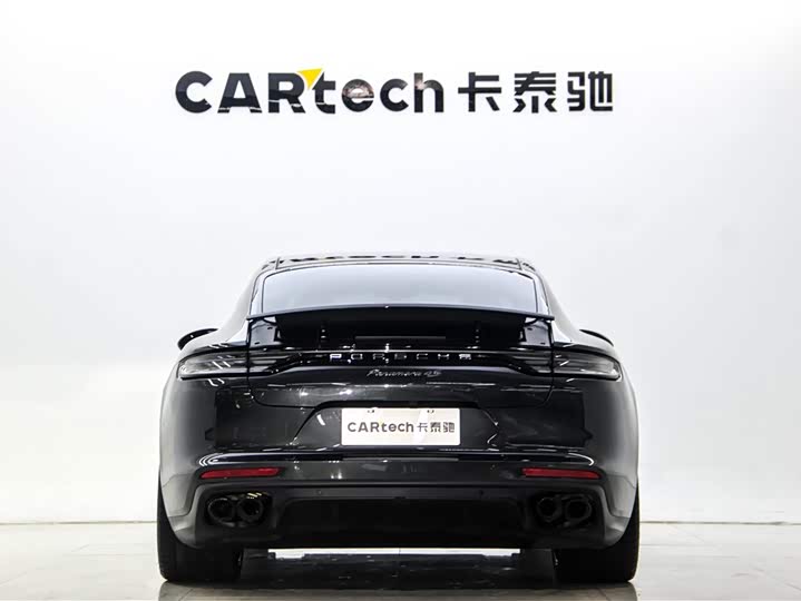 Фото 5 - Porsche Panamera