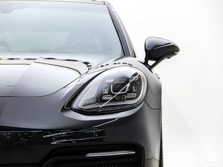 Фото 9 - Porsche Panamera