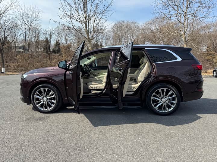 Photo 5 - Buick Enclave