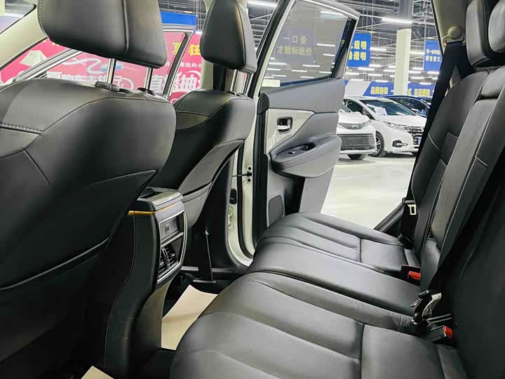 Фото 6 - Nissan Murano