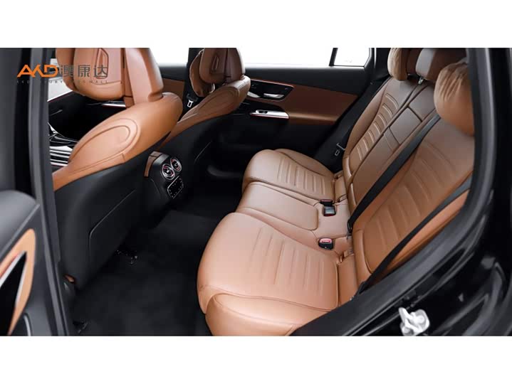 Photo 7 - Mercedes-Benz GLC-Class Hybrid