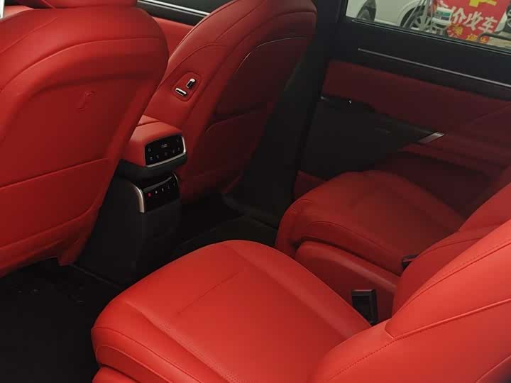 Фото 9 - Dongfeng Yipai eπ 008