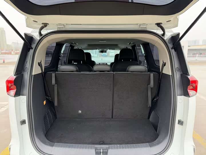 Фото 8 - Maxus G50