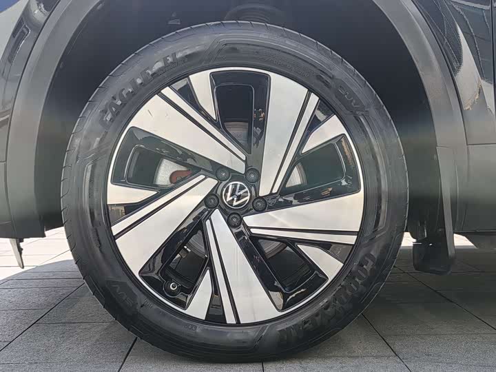 Photo 8 - Volkswagen Teramont Pro