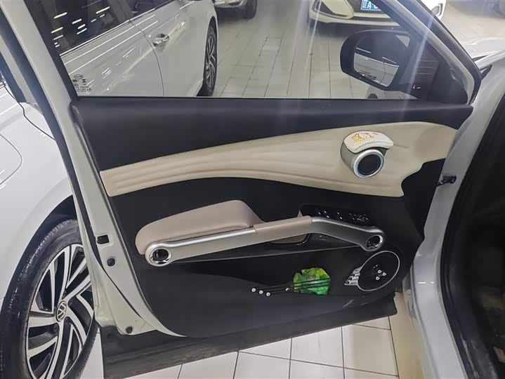 Фото 7 - BYD Yuan Plus