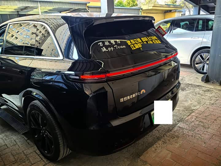 Фото 2 - LiXiang L7