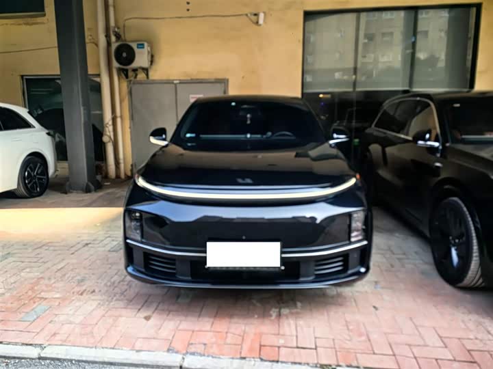 Фото 3 - LiXiang L7