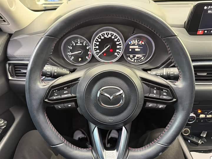 Photo 8 - Mazda CX-5