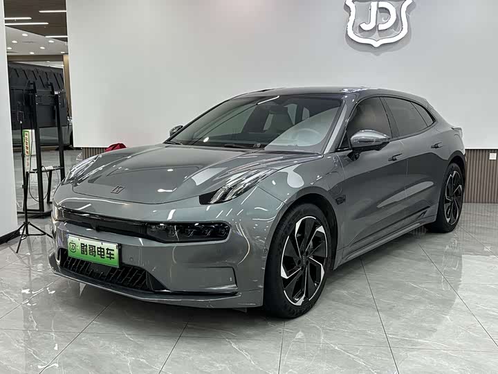 Фото 1 - Zeekr 001