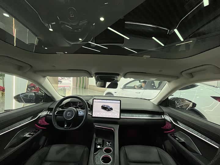 Фото 3 - Zeekr 001