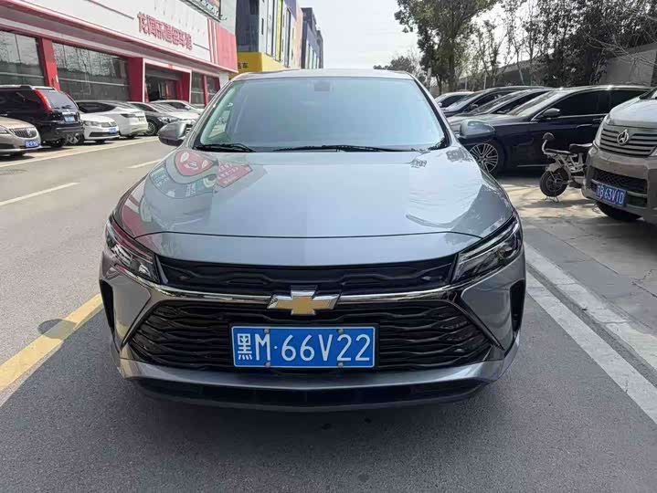 Фото 2 - Chevrolet Monza