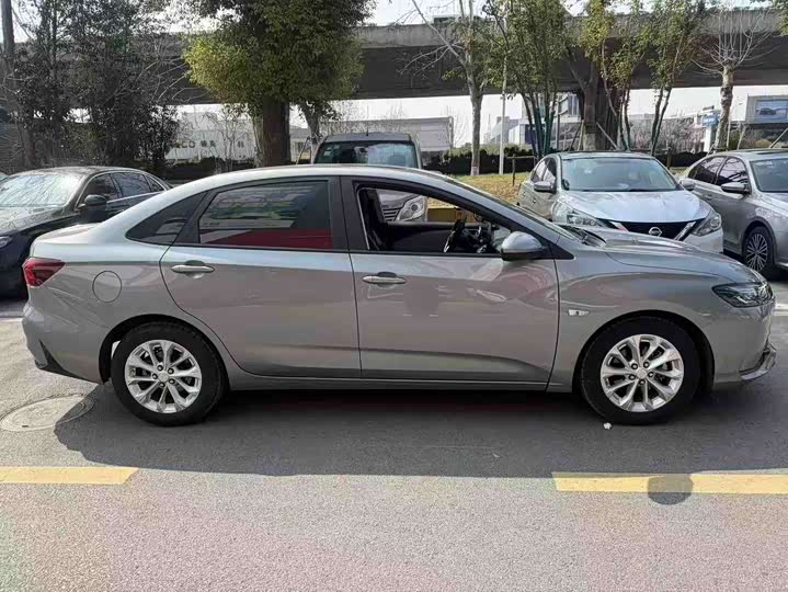 Фото 4 - Chevrolet Monza