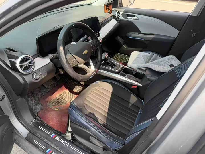 Фото 5 - Chevrolet Monza